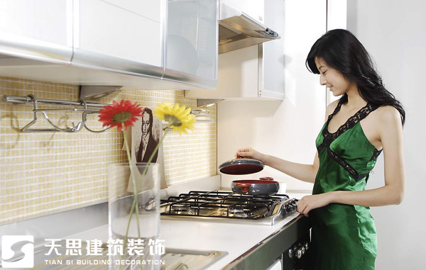 <a href=http://www.niulijixie.cn/anli/ target=_blank class=infotextkey>合肥工裝</a>公司